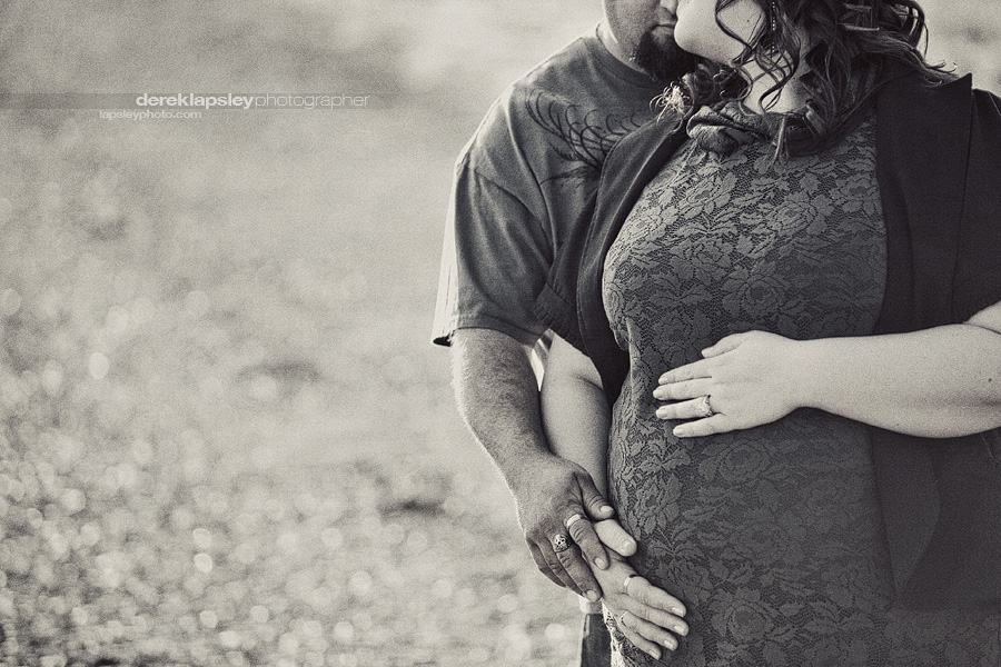 Fresno-Clovis Pregnancy Photography by Derek Lapsley Photographer | lapsleyphoto.com (2)