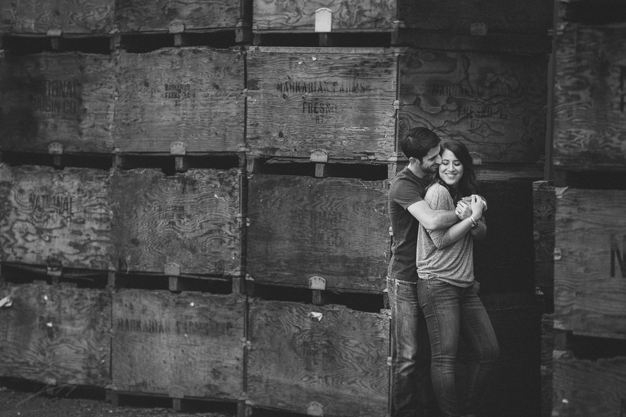 Rustic Engagement Pictures (6)